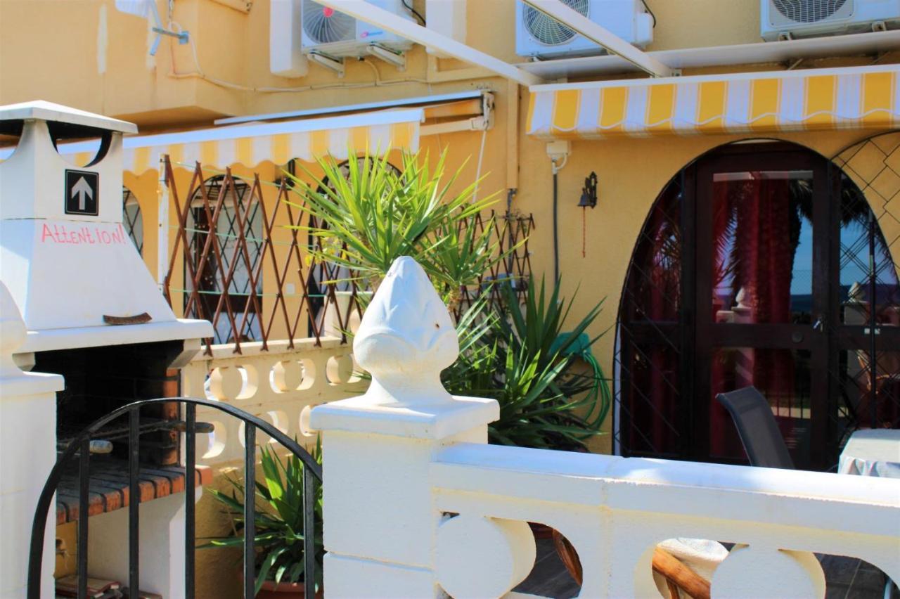 אל קאמפיו Bungalo En Primera Linea De La Playa מראה חיצוני תמונה